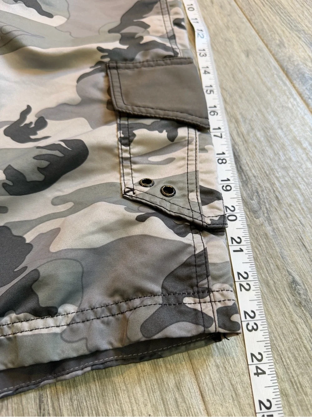 Vintage Red Sand Board Shorts Swim Trunks Beach Surf Mens 42 Gray Black Camo Y2K